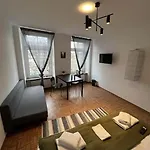 Charmante Altstadtwohnung Im Zentrum Appartement *