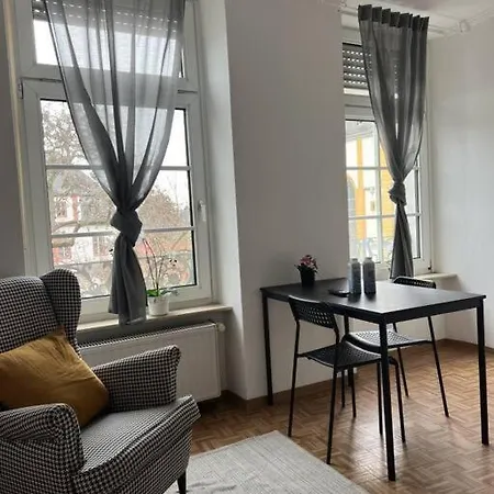 Lägenhet Charmante Altstadtwohnung Im Zentrum